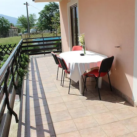 Apartment Deni